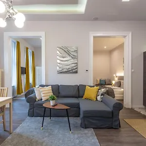  Apartment Luxury Central Next To The Fashion Str.